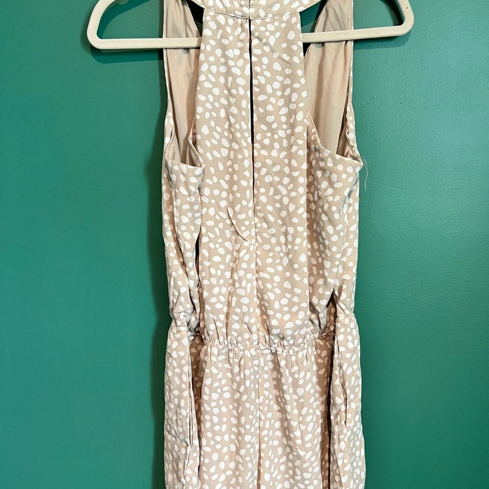NWOT Pink Lilly Romper - Picture 4 of 6